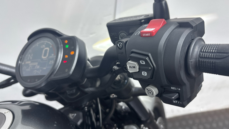 Honda CMX1100 Rebel DCT